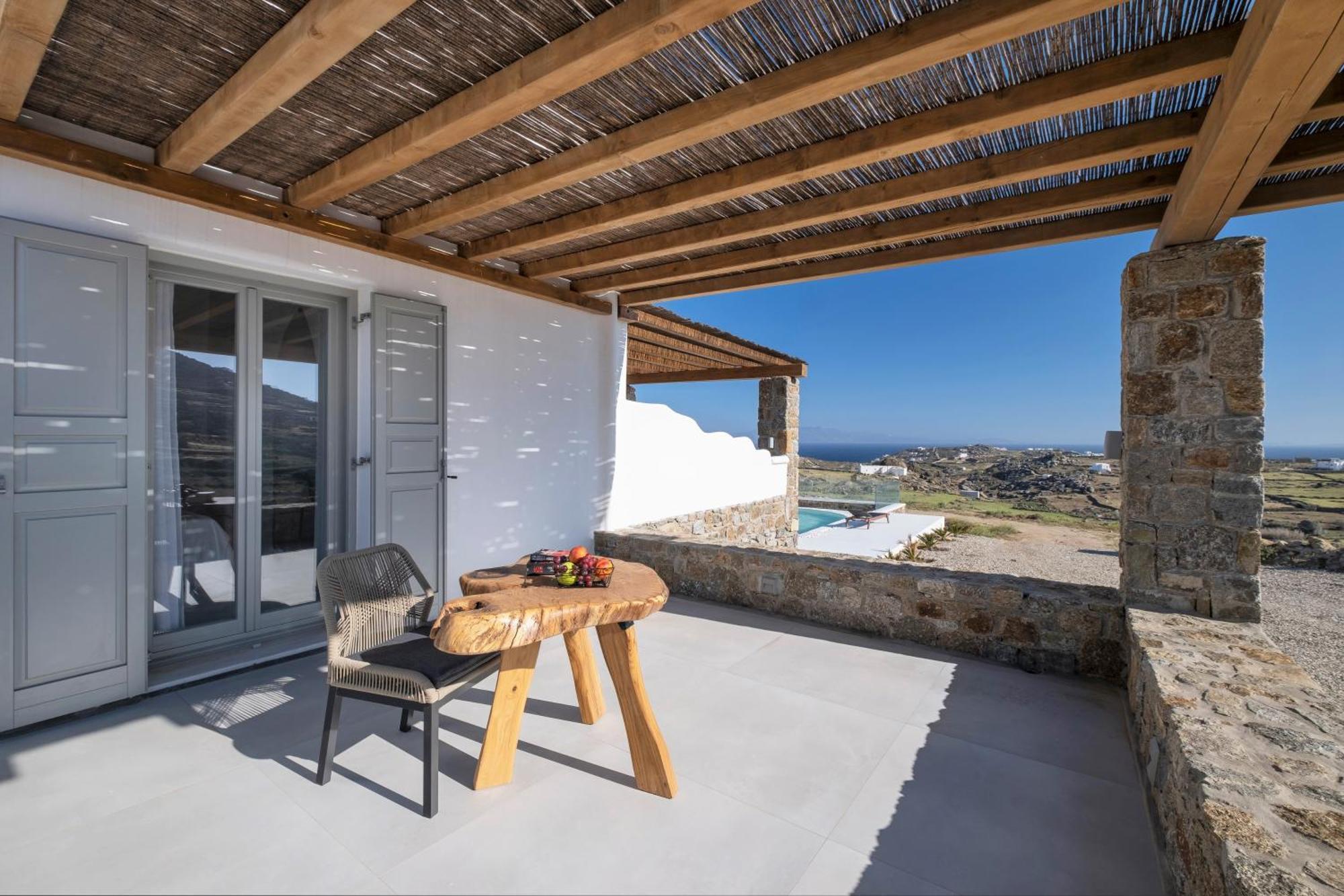 Legendary 4* Mykonos Town